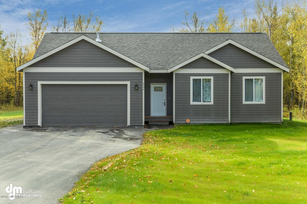 2004 E Carr Smith St Wasilla-large-001-6