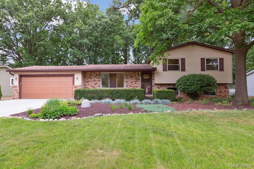 Beautiful Quad Level Home with Pole Barn