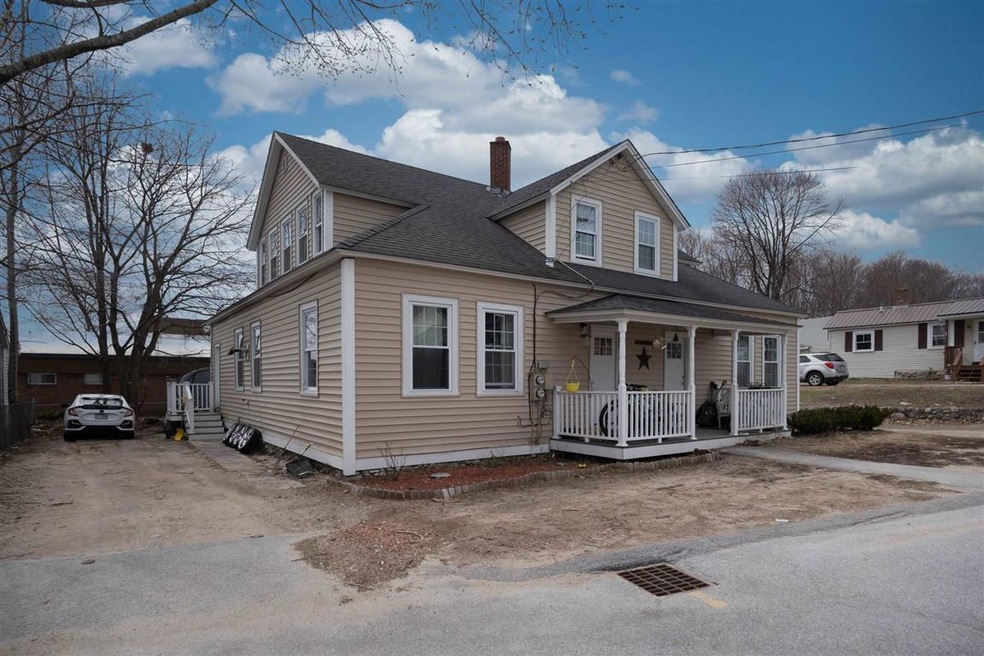 5 Pleasant St, Lincoln, NH 03251 - photo 1