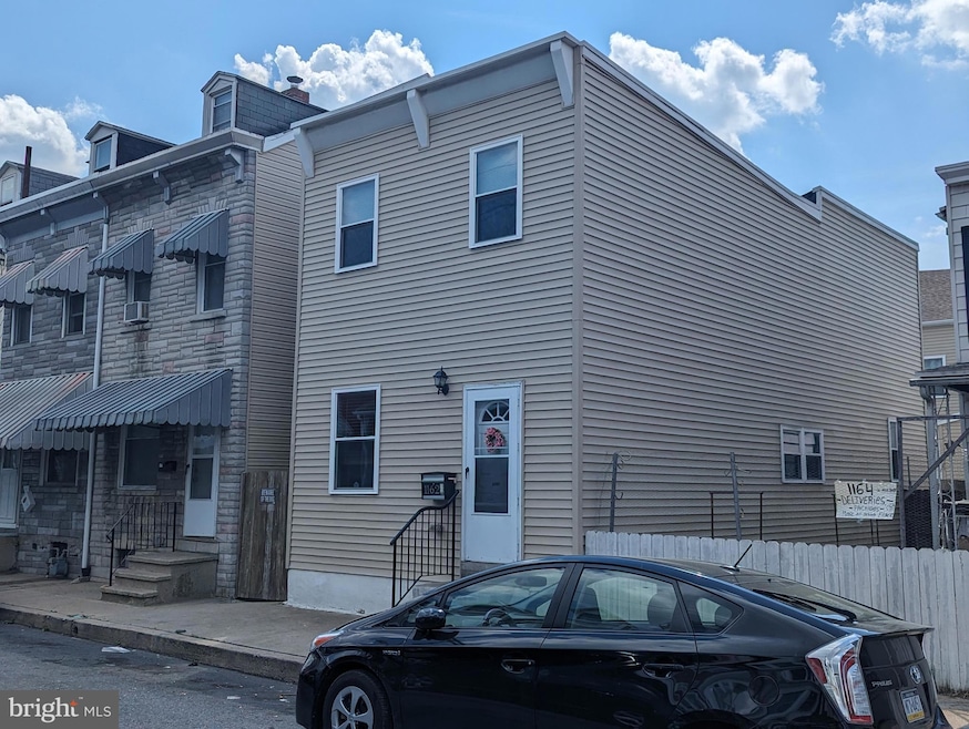 1162 Mulberry St, Reading, PA 19604 - photo 1