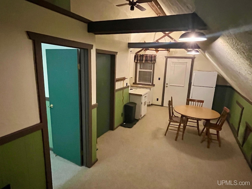 E6280 Snowdrift St unit 5, Ironwood, MI 49938 - photo 1