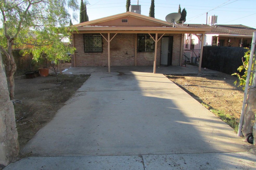 2817 Nashville Ave unit B, El Paso, TX 79930 - photo 1