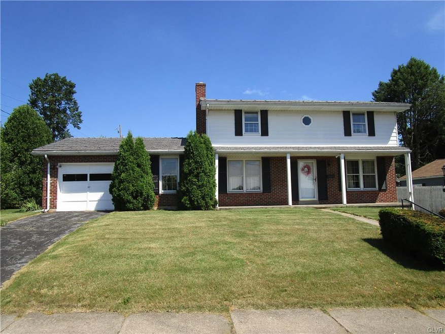 1227 Greenleaf St, Allentown, PA 18102 - photo 1