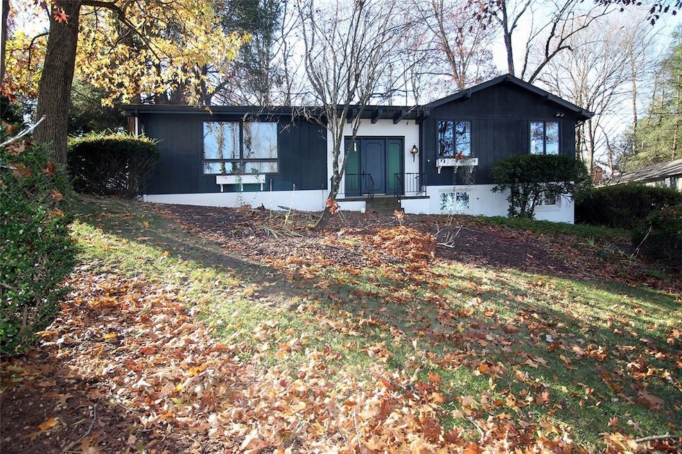 Under Contract $389,000