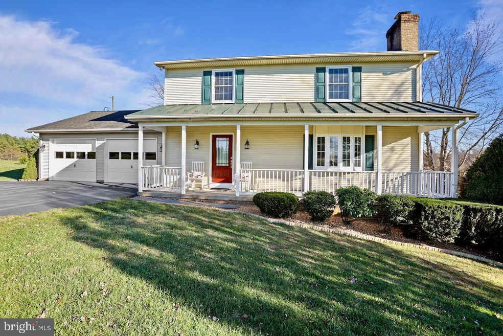 11946 Ropp Ln, Lovettsville, VA 20180 - photo 1