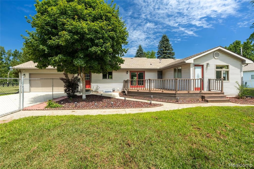 Under Contract $449,900