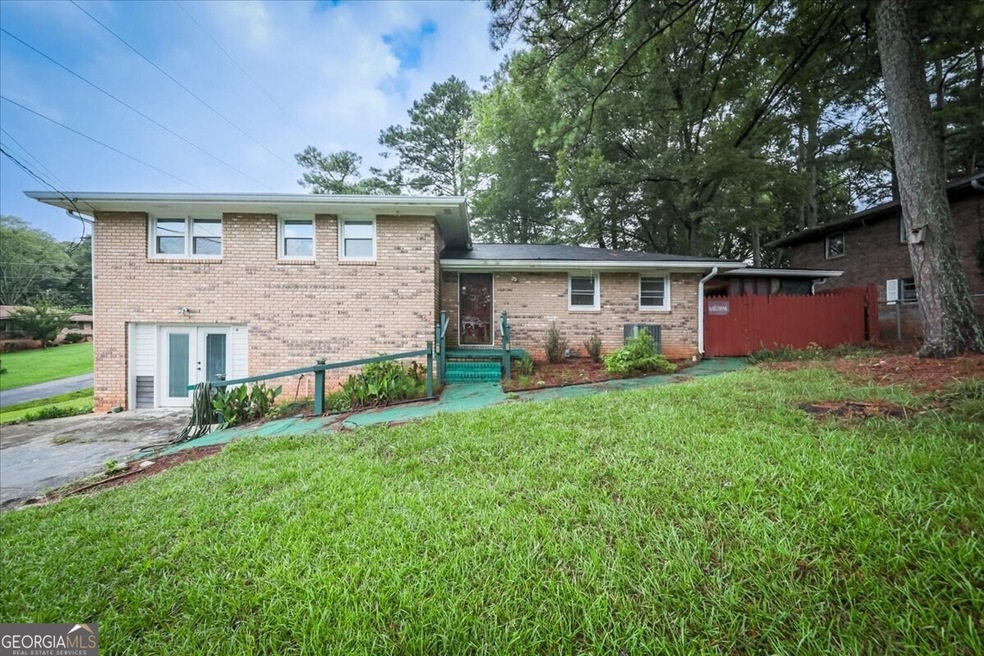 532 Jerry Ln SW, Marietta, GA 30060 - photo 1