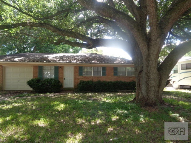 725 Dezso Dr, Alvin, TX 77511 - photo 1