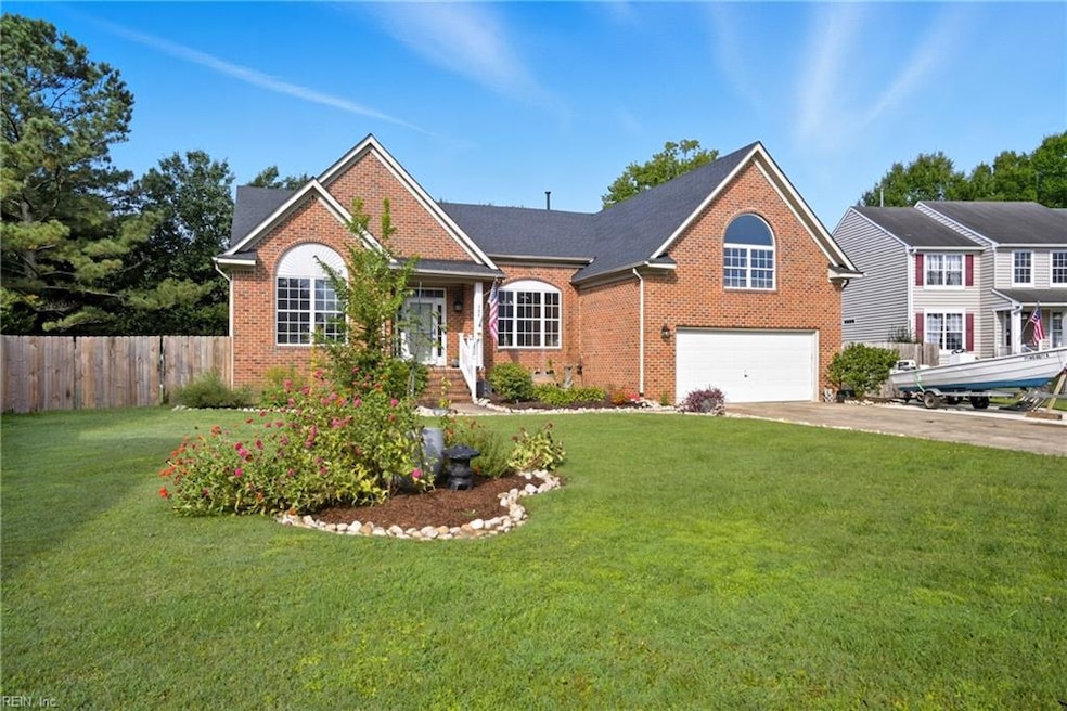 708 Andover Ct, Chesapeake, VA 23322 - photo 1