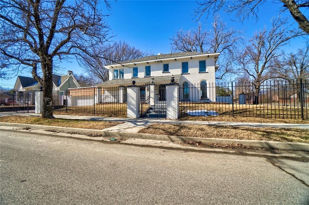 2130 N Broadway Ave, Shawnee, OK 74804 - photo 1