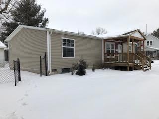 439 Wallace Ave, Bucyrus, OH 44820 - photo 1