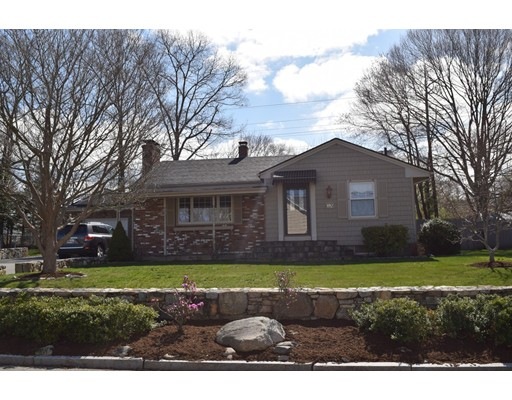 192 Franklin Rd, Somerset, MA 02726 - photo 1