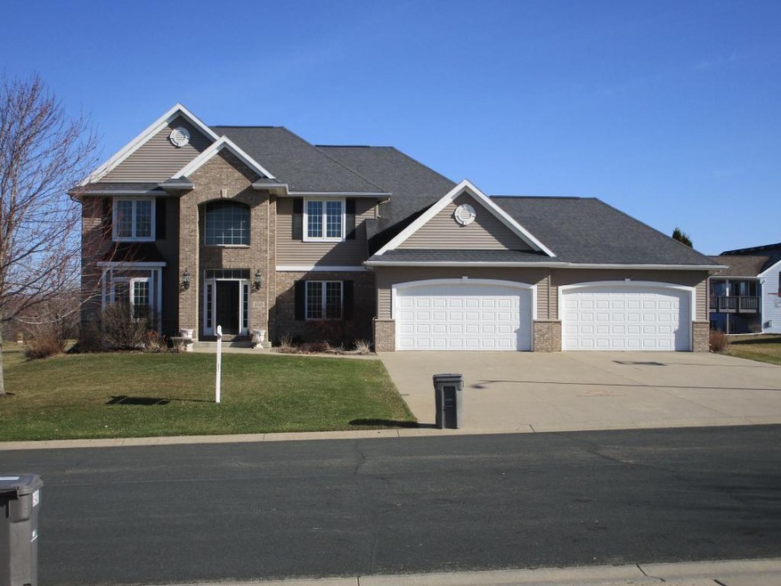 2020 8th St SE Pine Island