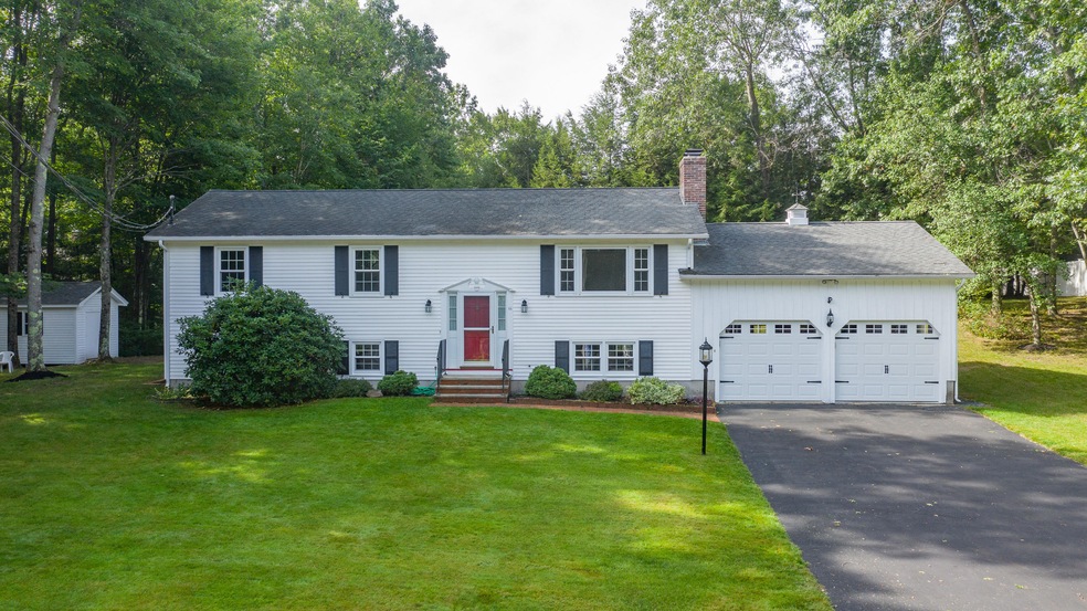 11 Eastview Dr, Sanford, ME 04073 - photo 1