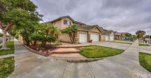 Large Interior Corner Lot Location