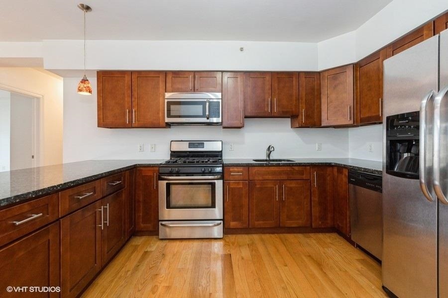 125 43rd St unit 601, Union City, NJ 07087 - photo 1