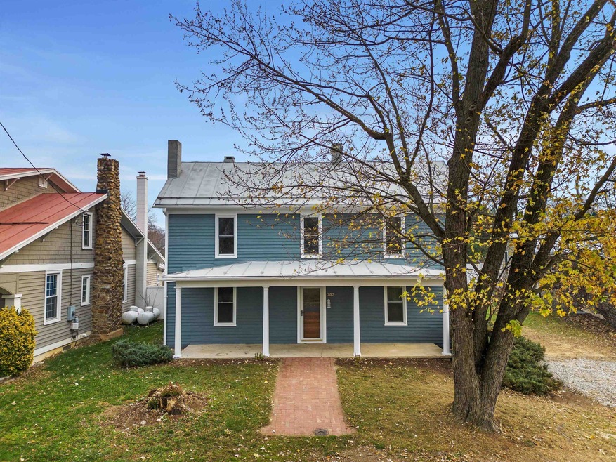 202 Shenandoah Ave, Edinburg, VA 22824 - photo 1