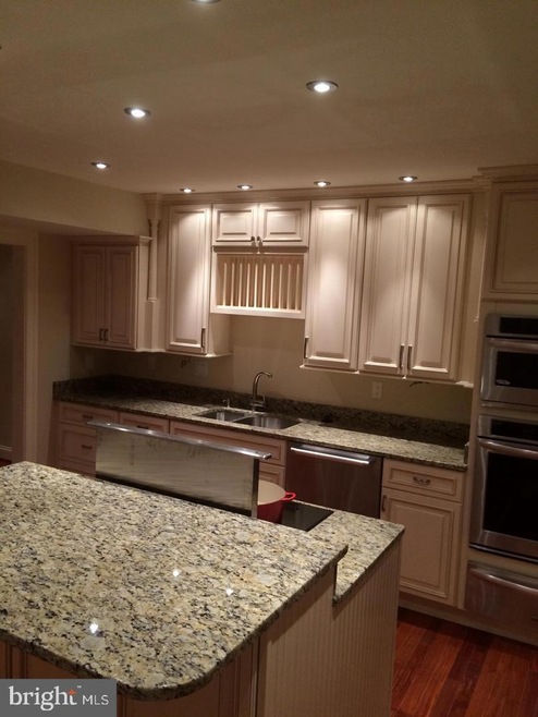 400 Five Farms Ln, Lutherville Timonium, MD 21093 - photo 1