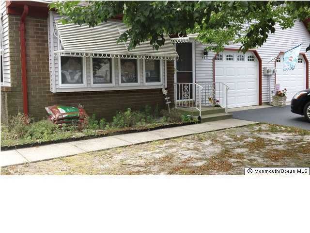 4B Oxford Place unit A, Whiting, NJ 08759 - photo 1