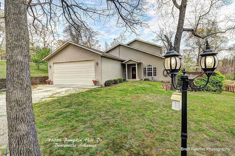 11094 Pumpkin Hill Dr, Bentonville, AR 72712 - photo 1