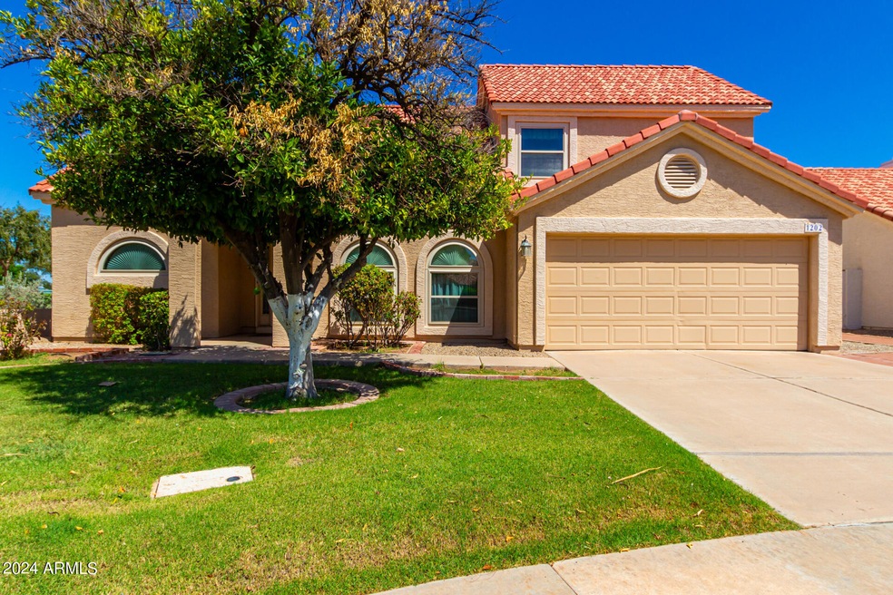 1202 E Campbell Ave, Gilbert, AZ 85234 - photo 1