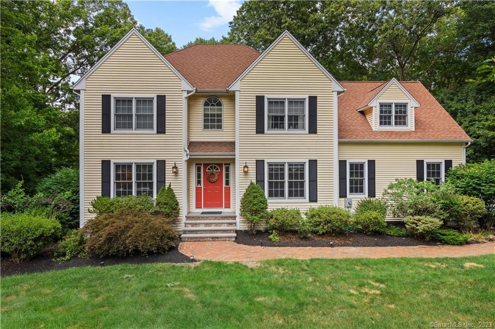 77 Wildcat Rd, Madison, CT 06443 - photo 1