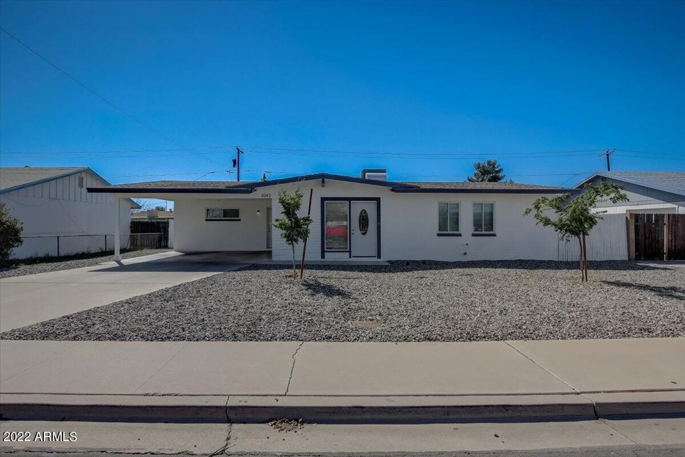 01-E Millett Ave-001