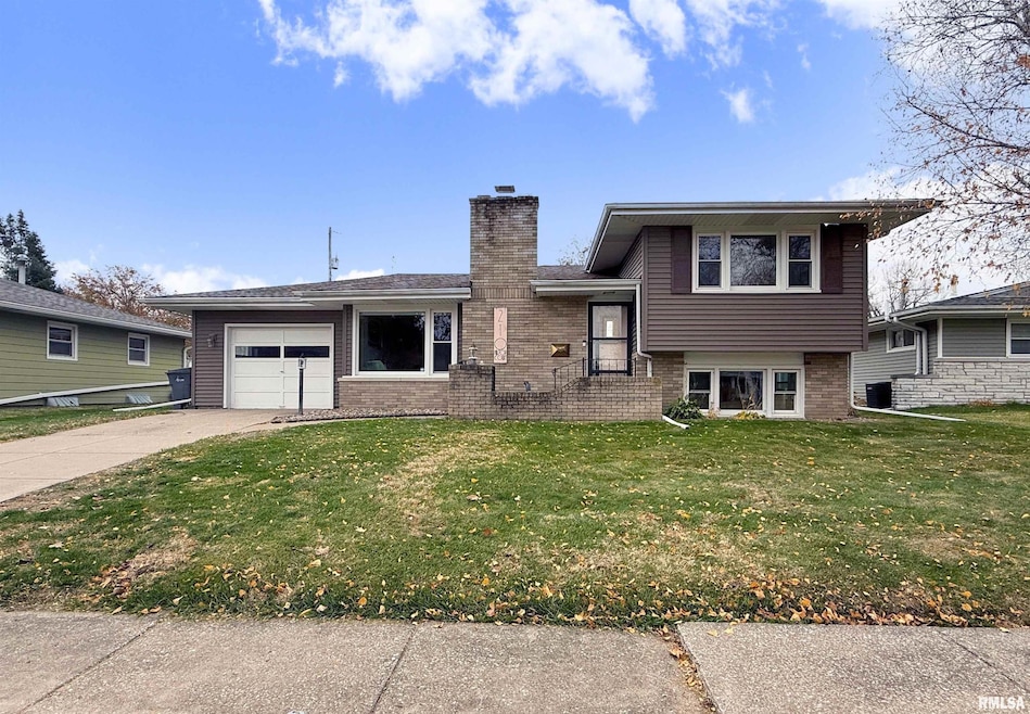 Under Contract $159,900