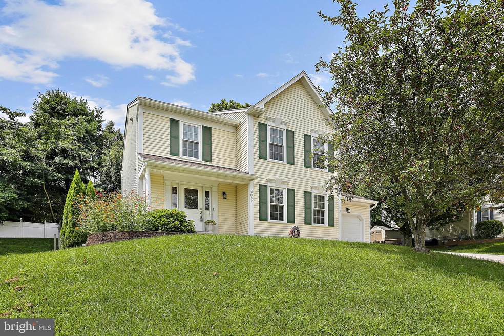 9837 Hickoryhurst Dr, Nottingham, MD 21236 - photo 1