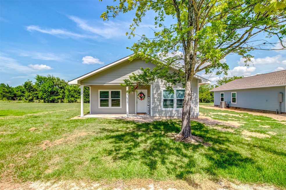 Looking for a place to call home? Nestled on 5 acres of serene and picturesque land, this gem offers the perfect blend of modern luxury and natural beauty.