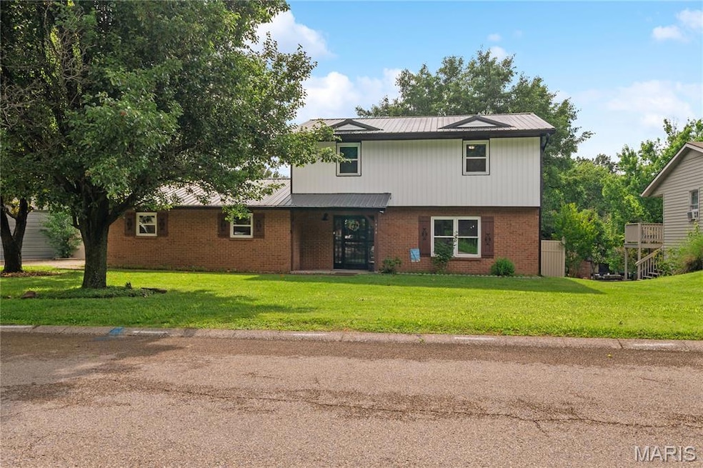 Under Contract $239,000