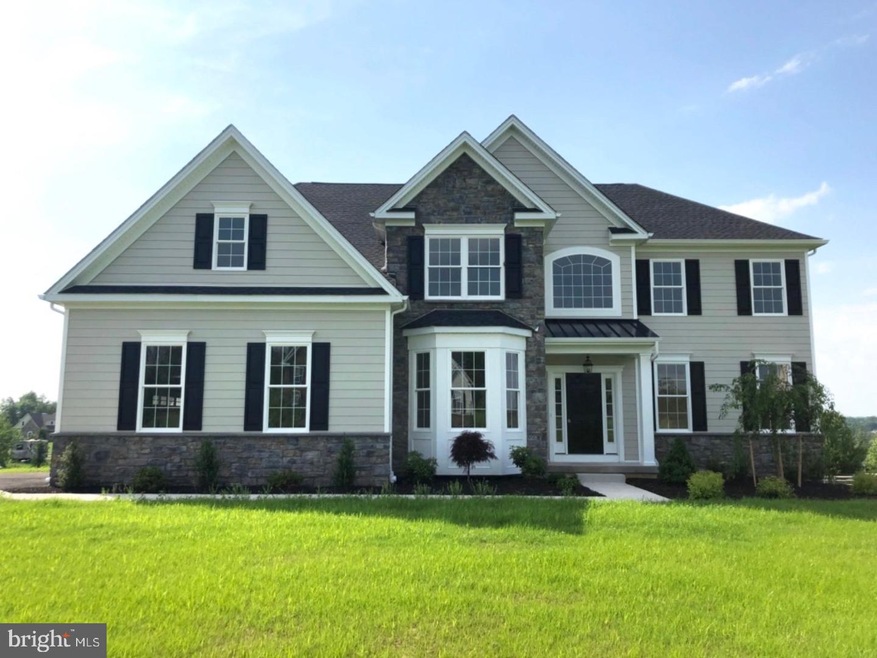 345 Alexander Dr, Telford, PA 18969 - photo 1