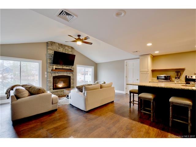 115 Island Rd, Dayville, CT 06241 - photo 1