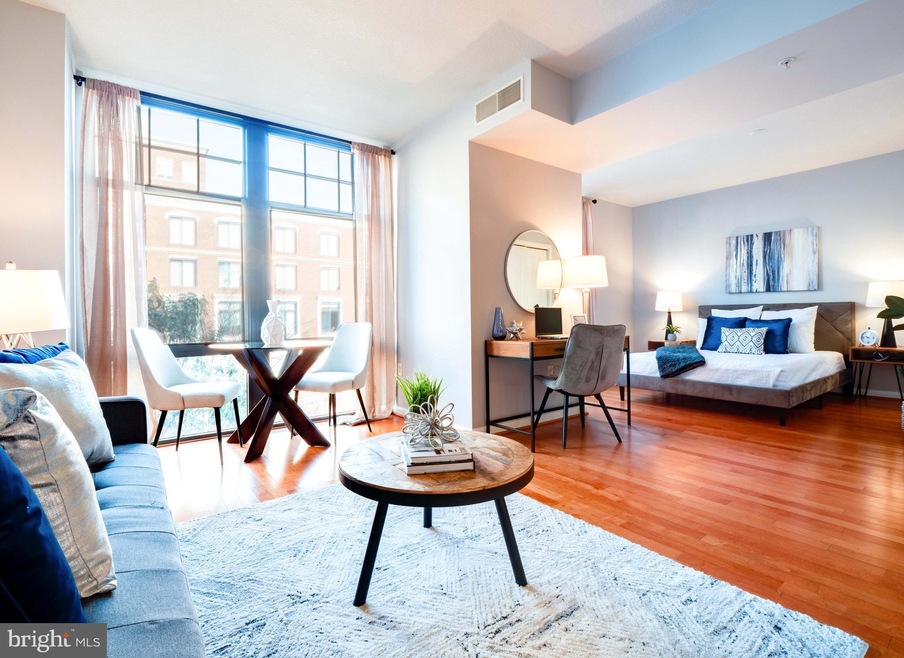 Clarendon 1021 unit 508, Arlington, VA 22201 - photo 1