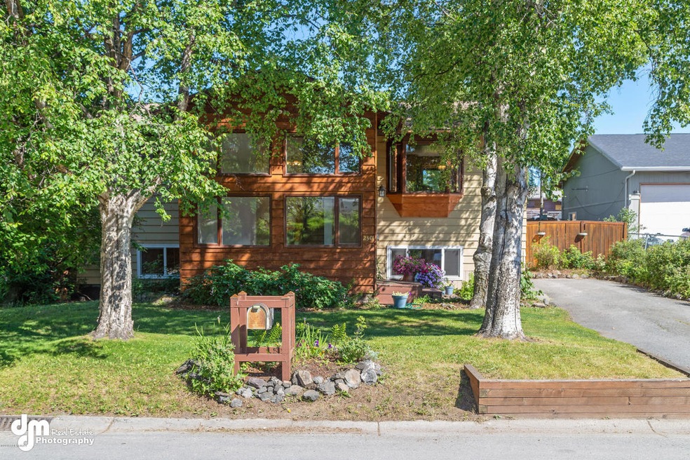 Exterior 3740-FULL