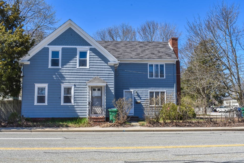 1987 Elmwood Ave, Warwick, RI 02888 - photo 1