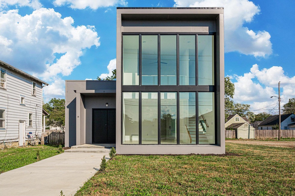 90 Derrer Rd, Columbus, OH 43204 - photo 1