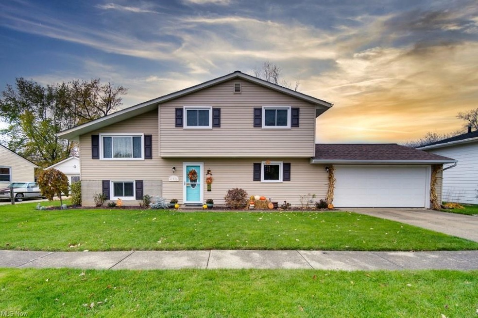 646 Idlewood Ave, Sheffield Lake, OH 44054 - photo 1