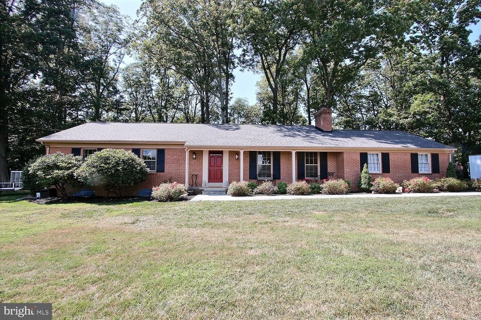 26204 Rudale Dr, Clarksburg, MD 20871 - photo 1