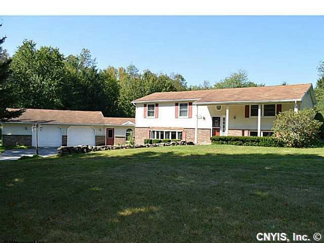 Exterior Front. Welcome to 3 Munger Hill Road.