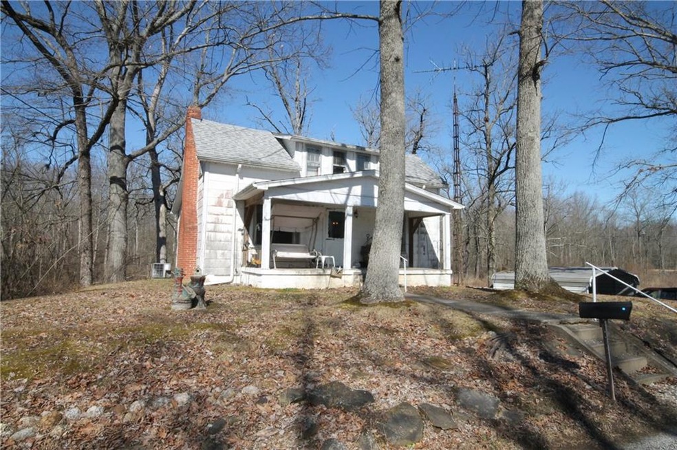 6522 W 550 S, Columbus, IN 47201 - photo 1