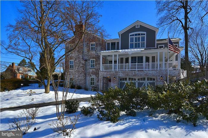 710 Woodside Pkwy, Silver Spring, MD 20910 - photo 1