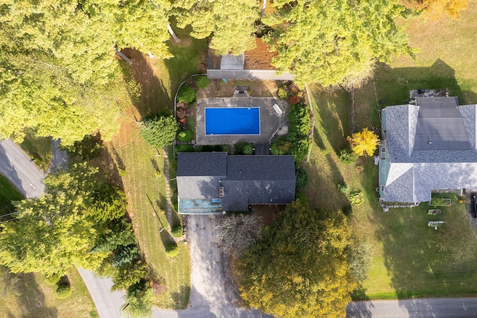 31 Chatterton Park, Proctor, VT 05765 - photo 1