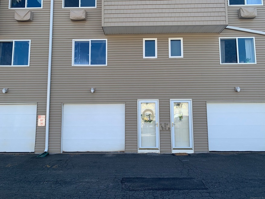 220 Main St unit 7C, New Hartford, CT 06057 - photo 1
