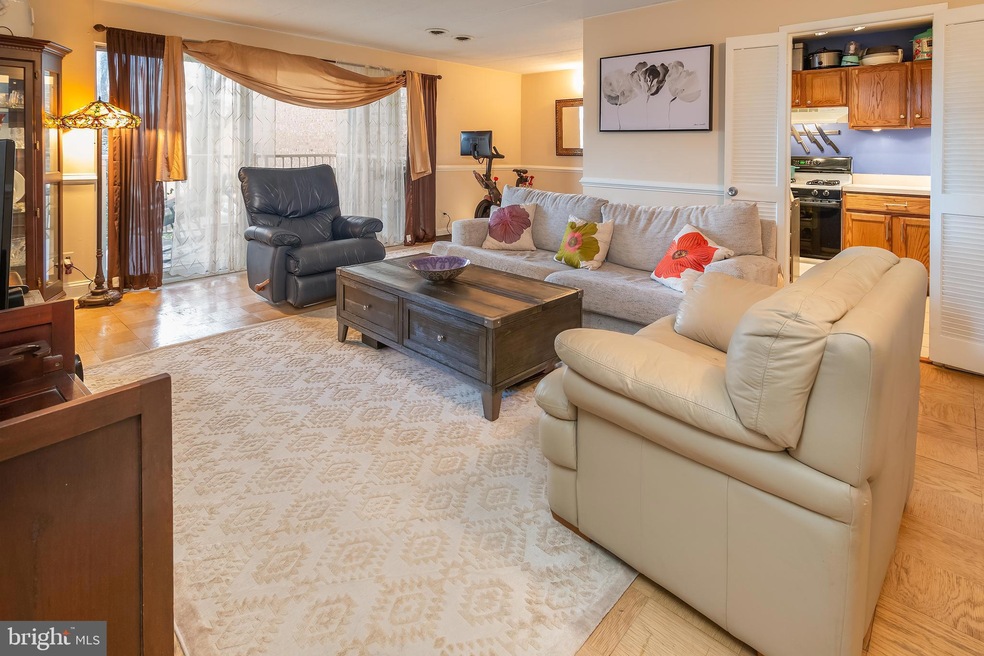 2636 Fort Farnsworth Rd unit 125, Alexandria, VA 22303 - photo 1