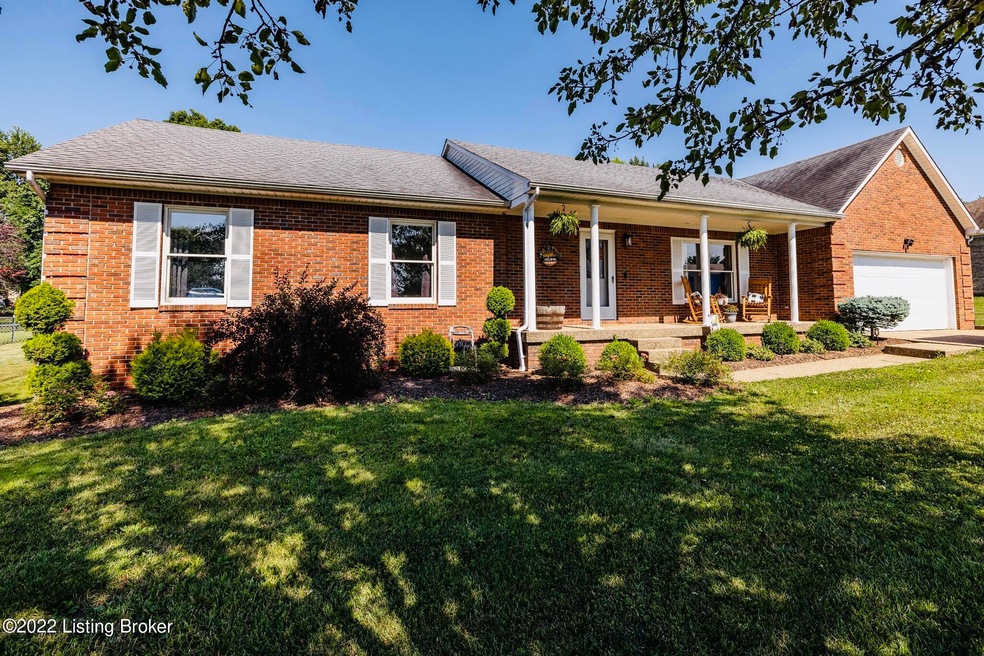 490 Wava Dr, Mount Washington, KY 40047 - photo 1