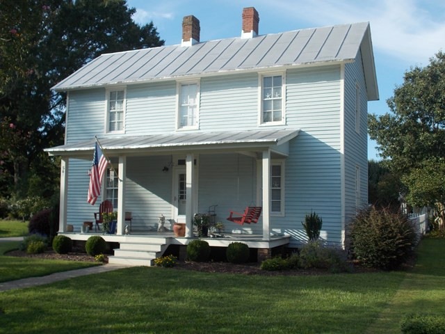 501 E Queen St, Edenton, NC 27932 - photo 1