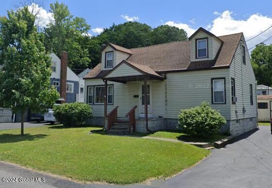 4 Neptune St, Rensselaer, NY 12144 - photo 1