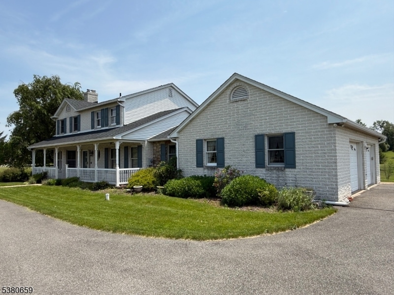 370 Spring Mills-Lt Yk Rd, Holland Twp., NJ 08848 - photo 1