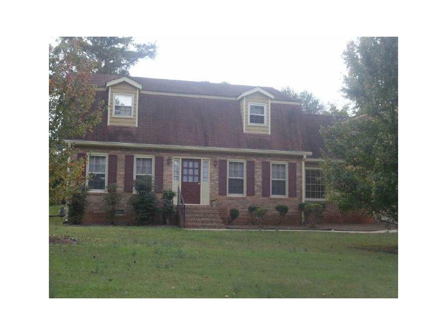 Exterior Front. FRONT VIEW